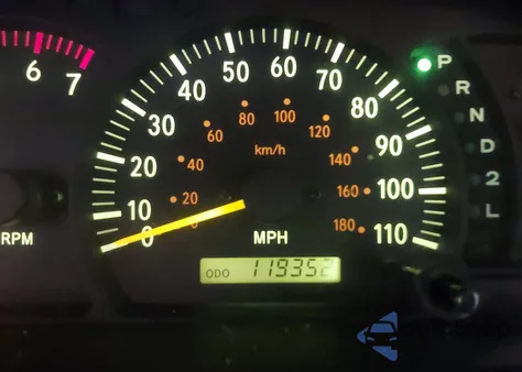 2003 Toyota Tundra Ltd V8 из США, поврежденный, VIN 5TBBT48193S361855